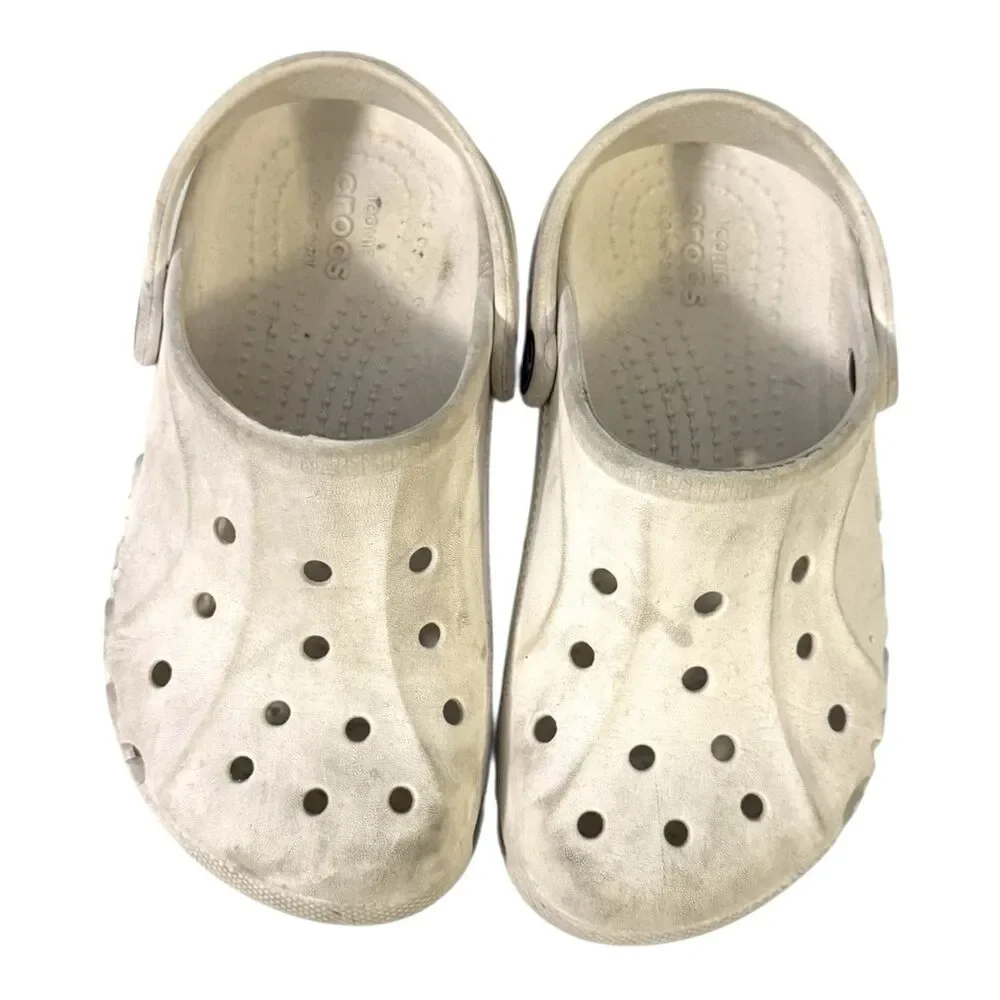 CROCS Baya Clog Slide KIDS White Sz J2 Sandals Water Shoes Waterproof Outdoors